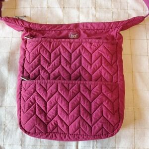 Lug Magenta‎ Quilted Small Crossbody Shoulder Bag Adjustable Strap Clean Pockets